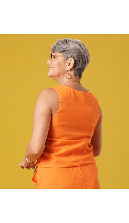 Regata Bilro De Linho Com Recorte Corset