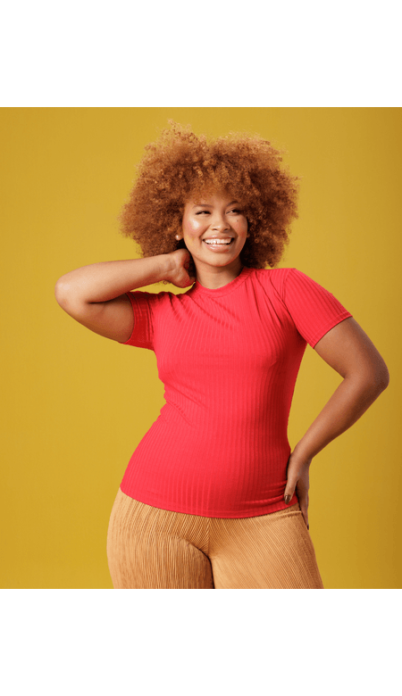 Blusa Canelada Feminina com Manga Curta - Lunender