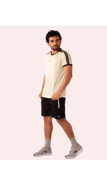 Bermuda Masculina Fitness com Faixa Lateral - Long Way