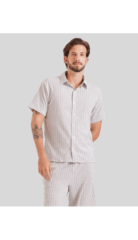 Camisa Masculina Listrada com Manga Curta