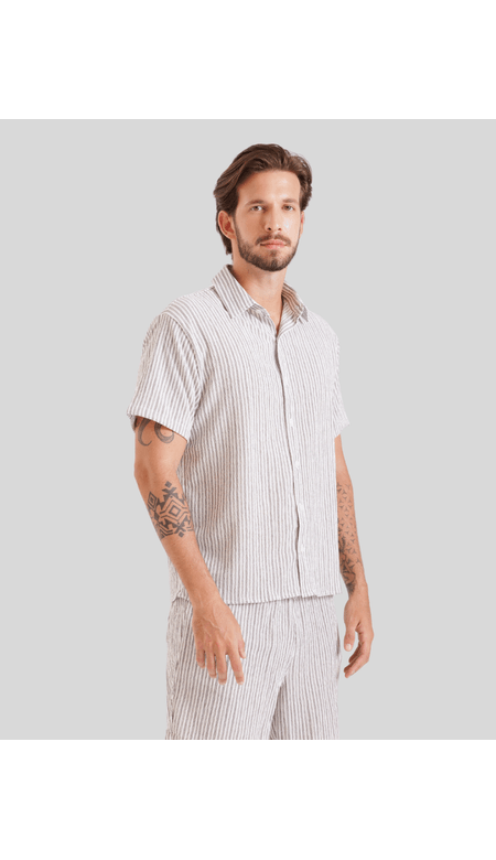 Camisa Masculina Listrada com Manga Curta