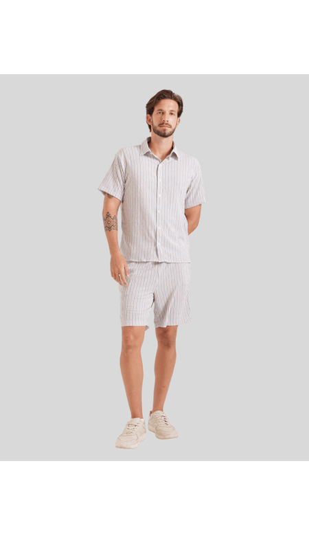 Bermuda Masculina Listrada com Cós Elástico e Cordão